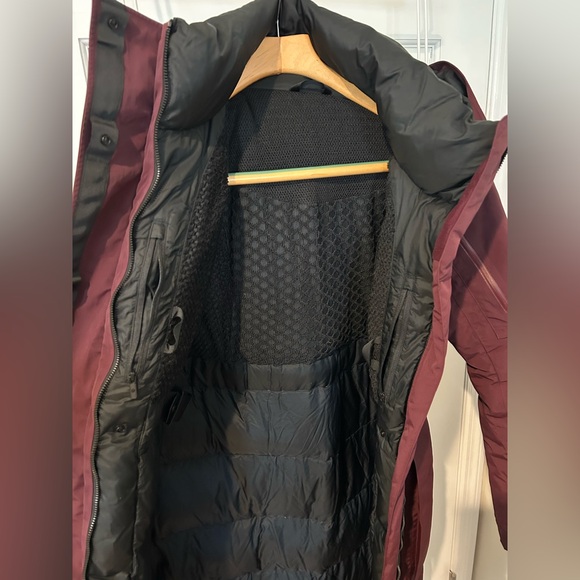 Lululemon Athletica Maroon Down Filled Parka - Picture 5 of 9